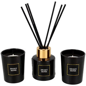 Candles and perfume diffuser