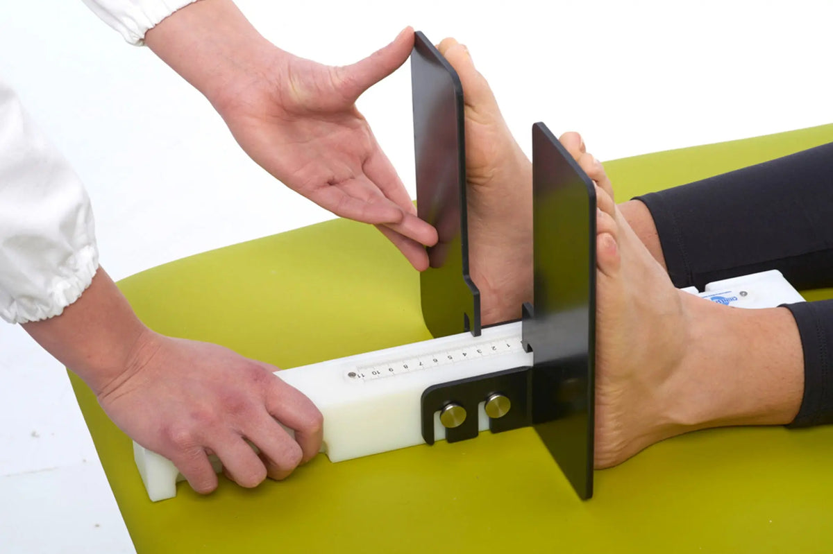 Instrument for measuring limb length inequality - My Podiatry