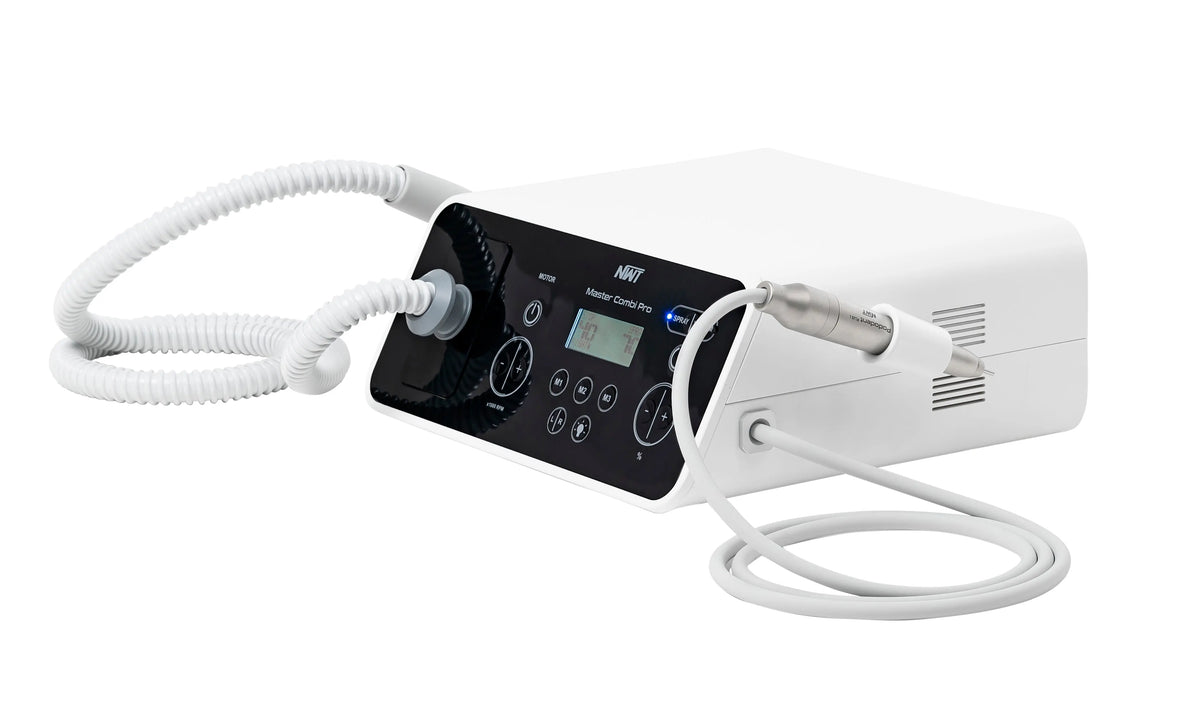 Master Combi Pro 2 in 1 - Suction and Spray - NWT