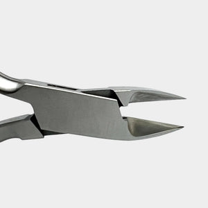 Nail pliers - Straight cut - 13 cm - Flat jaws 16 mm - Rotating spring - Stainless steel - Essential by My Podologie Essential 